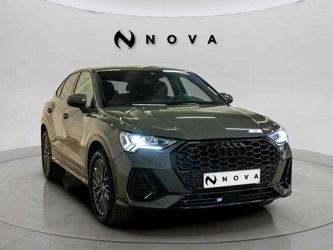 Audi Q3 - Photo 6