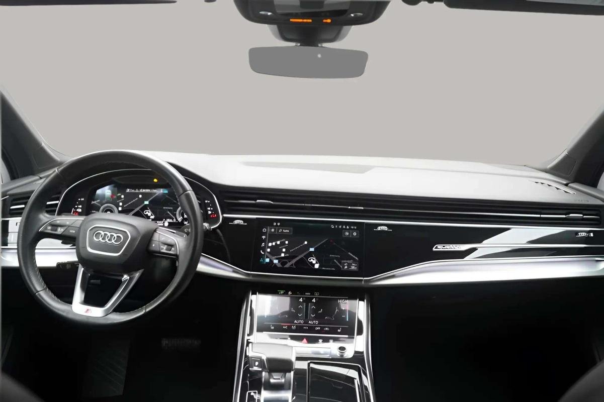 Audi Q7 - Photo 14