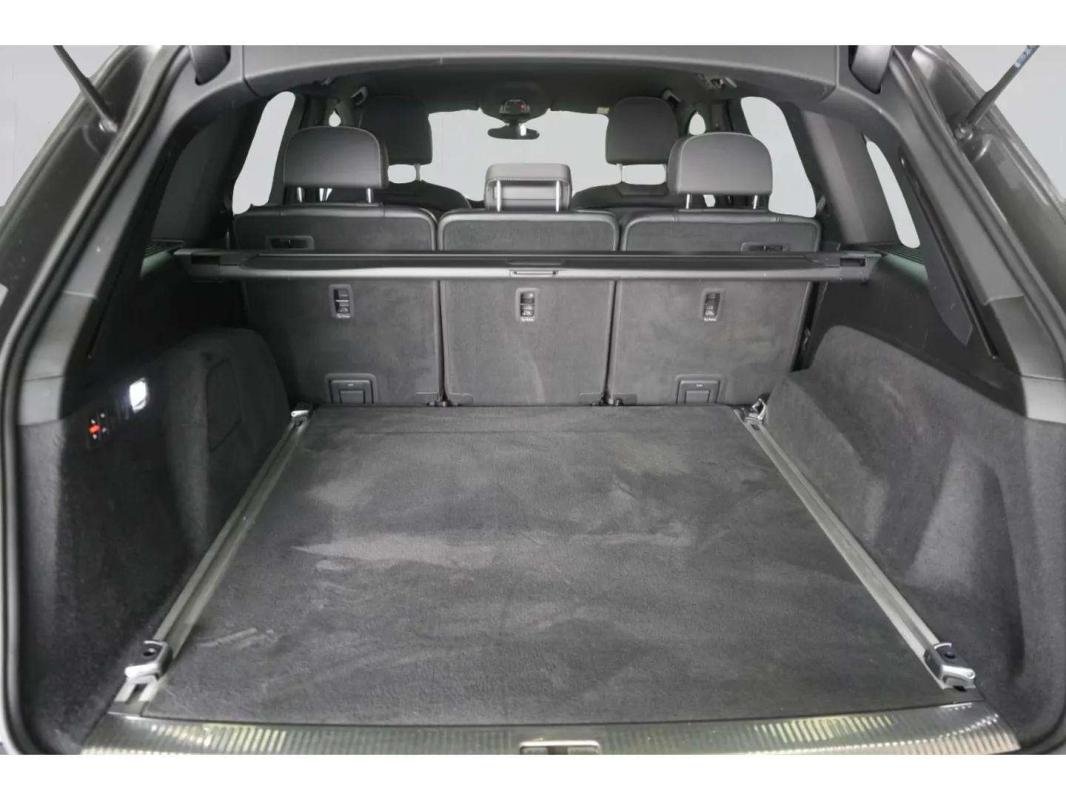 Audi Q7 - Photo 9