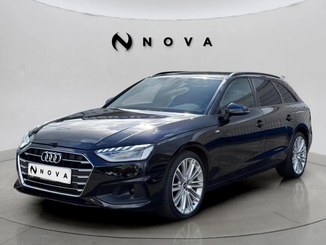 Audi A4 - Photo 1