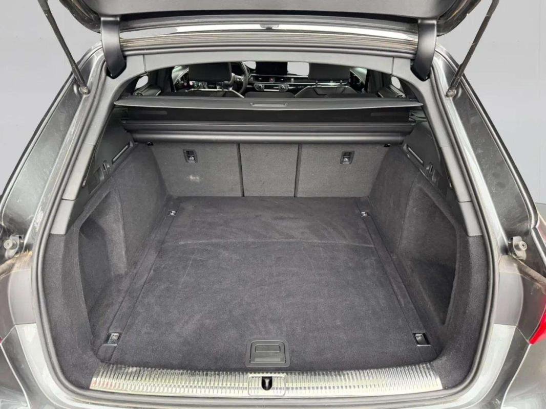 Audi A4 - Photo 12