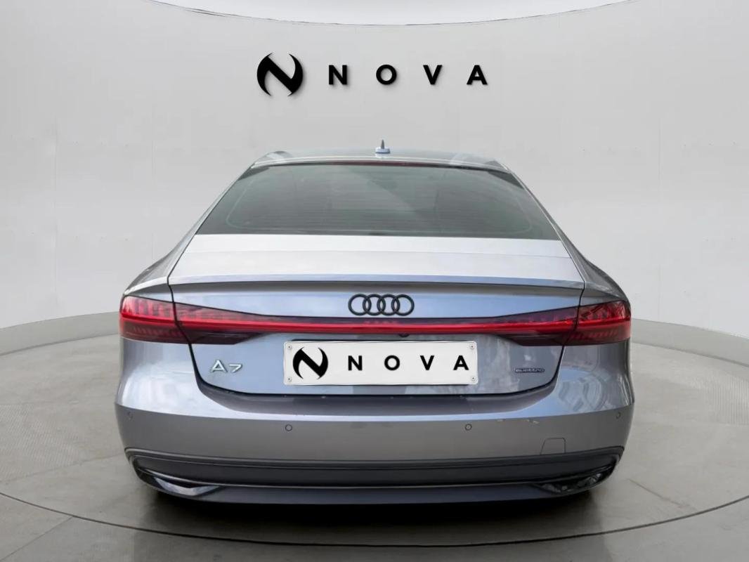 Audi A7 - Photo 3