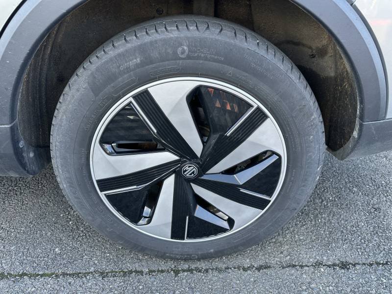 MG ZS - Photo 12