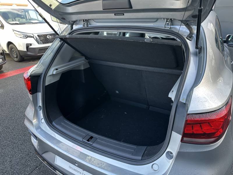 MG ZS - Photo 13