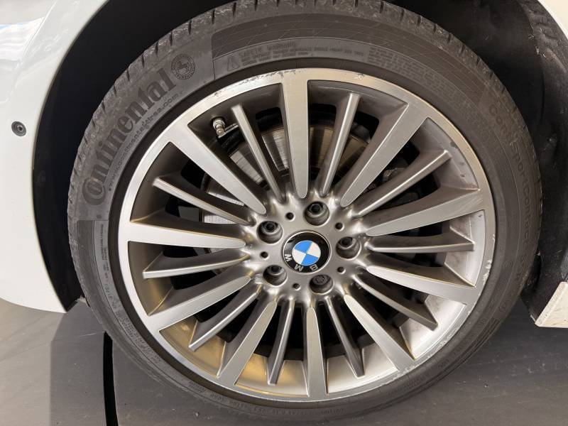 BMW Série 3 - Photo 48