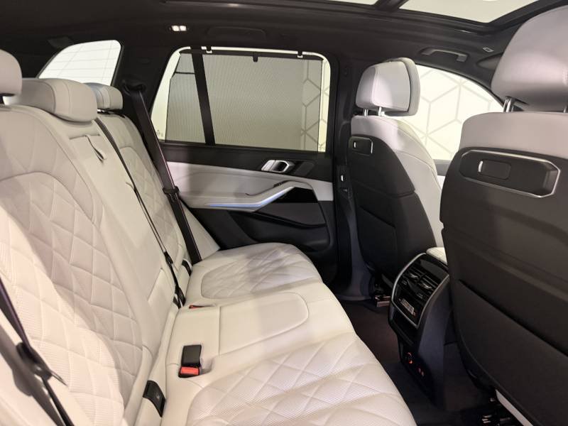 BMW X5 - Photo 33