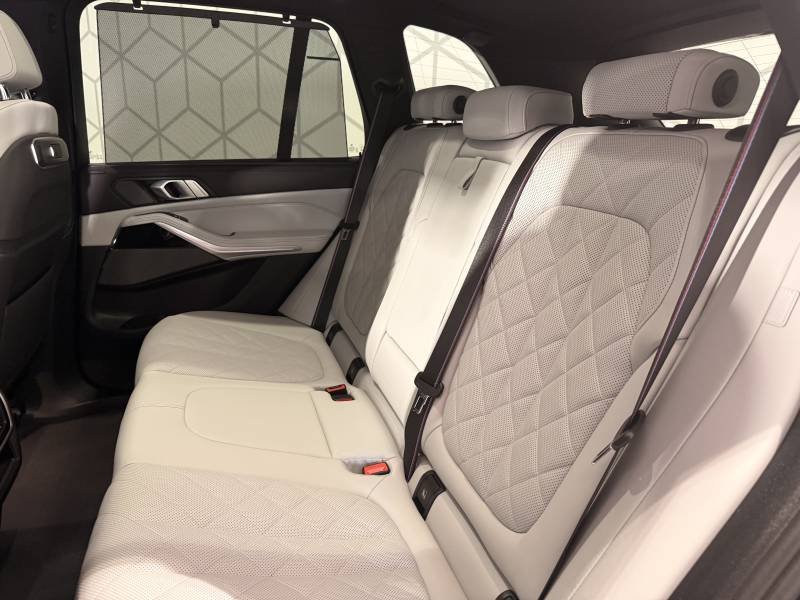 BMW X5 - Photo 42