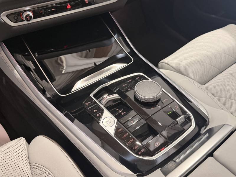 BMW X5 - Photo 9