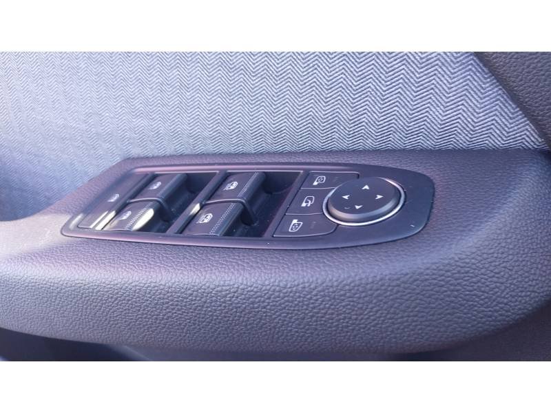 Renault Clio - Photo 32