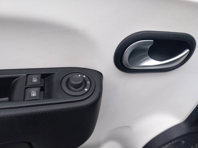 Renault Twingo - Photo 18