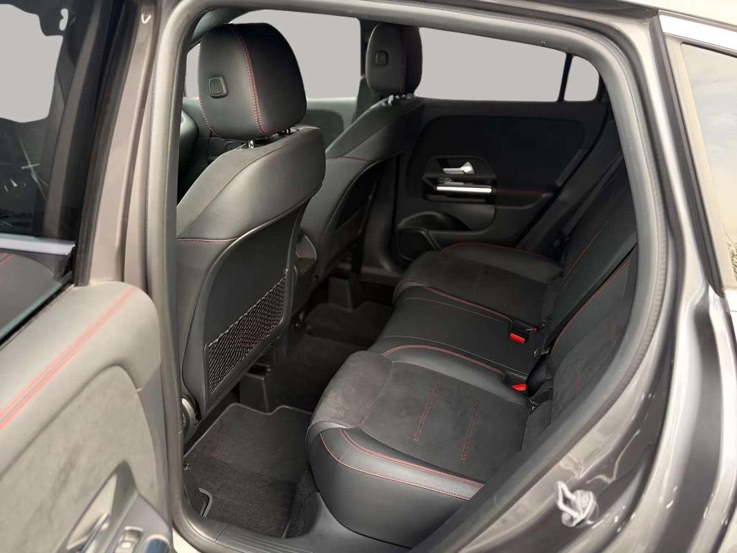 Mercedes Gla - Photo 10