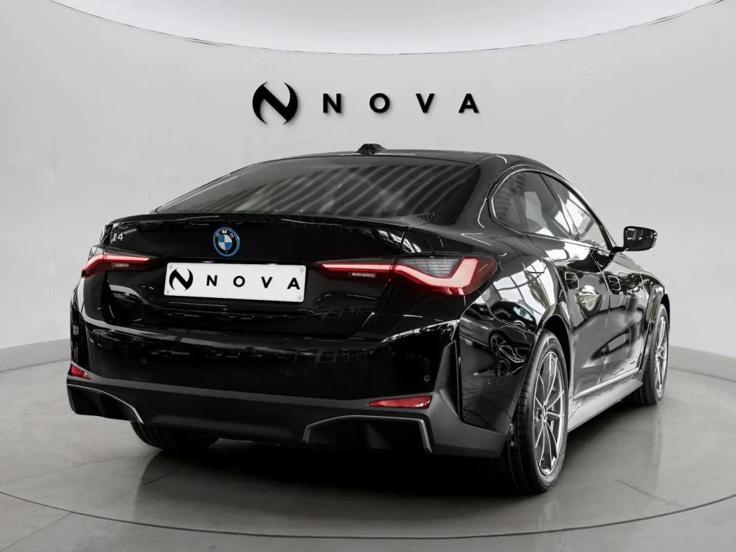 BMW i4 - Photo 4