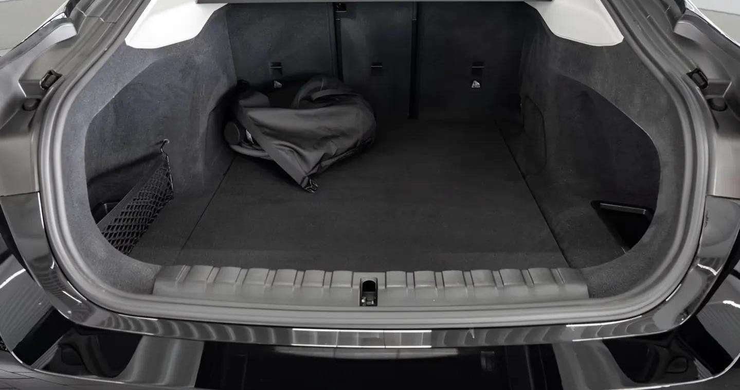 BMW i4 - Photo 8
