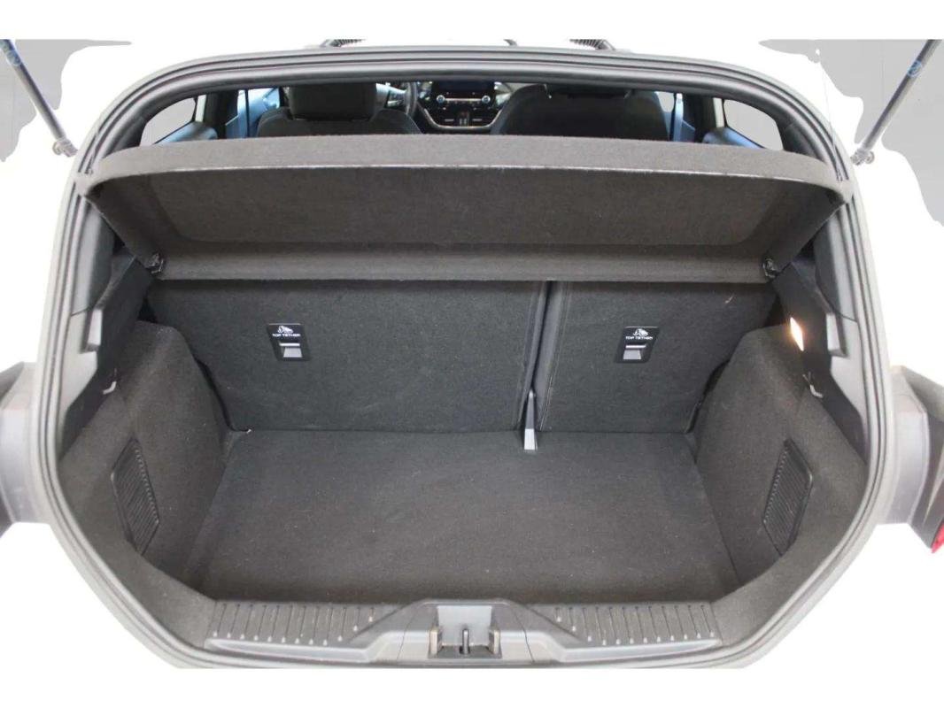 Ford Fiesta - Photo 11