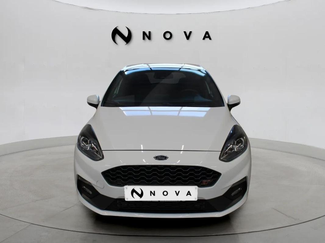 Ford Fiesta - Photo 7