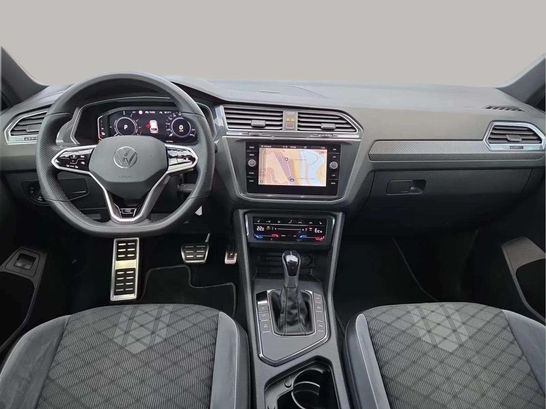 Volkswagen Tiguan - Photo 6