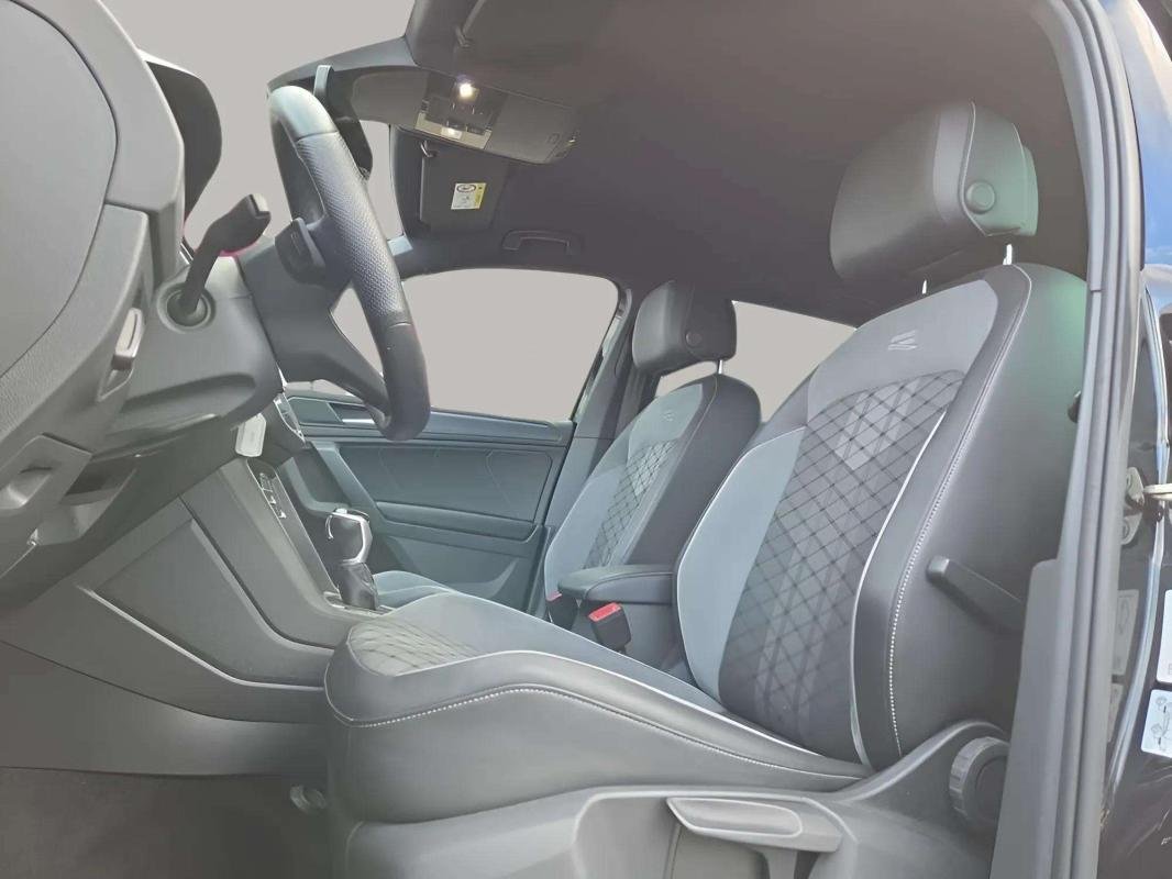 Volkswagen Tiguan - Photo 9