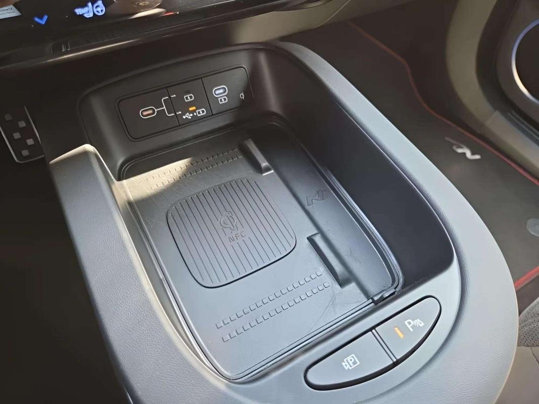 Hyundai ioniq 5 - Photo 8