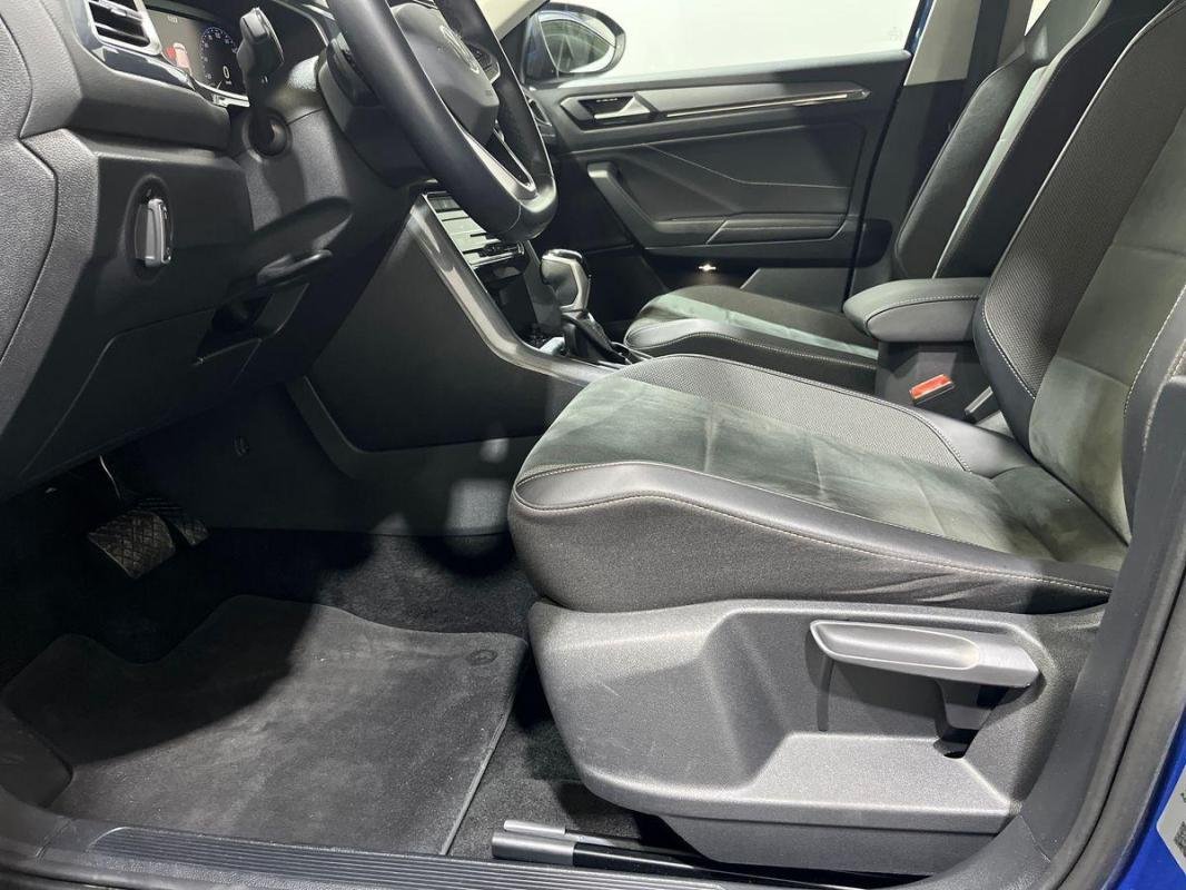 Volkswagen T-Roc - Photo 14