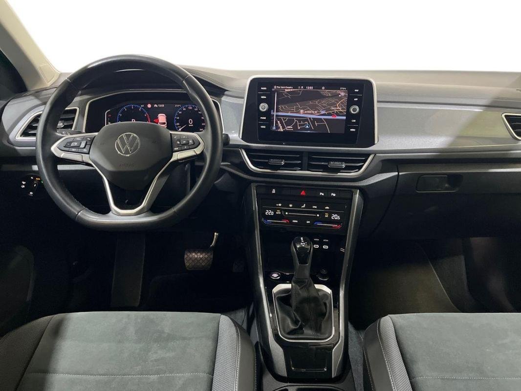 Volkswagen T-Roc - Photo 8