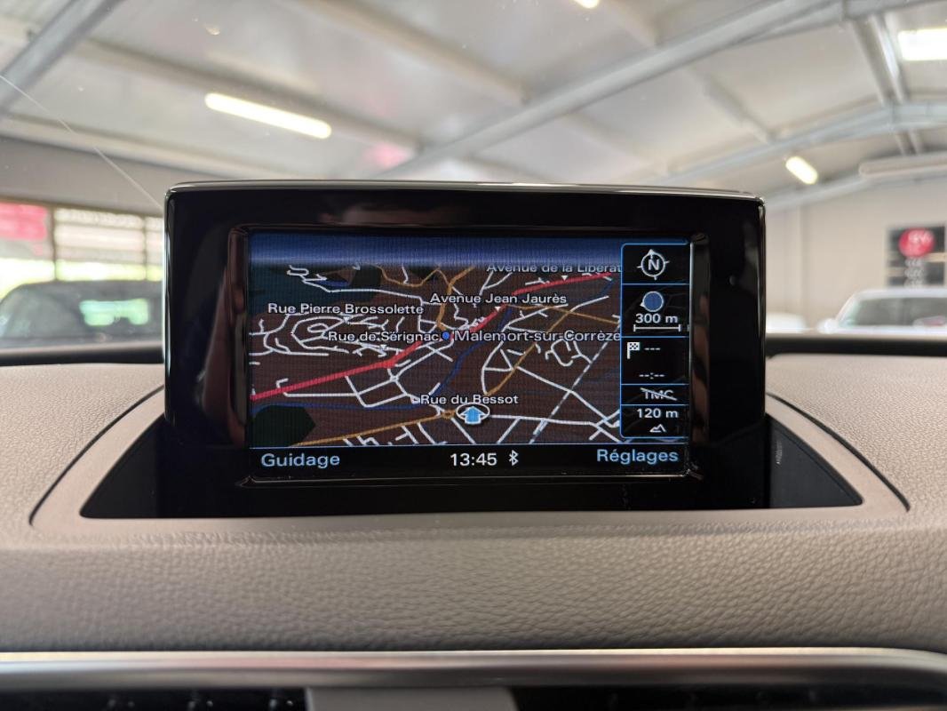 Audi Q3 - Photo 20