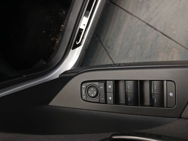Toyota C-HR - Photo 16