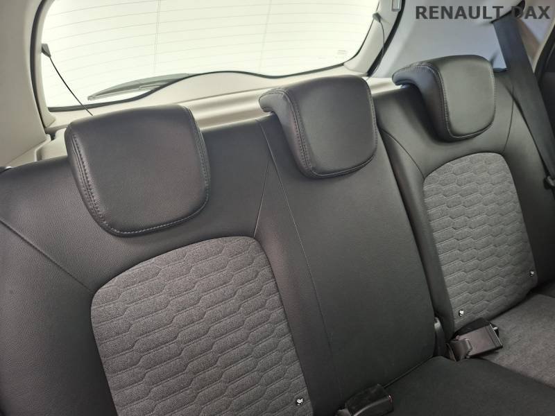 Renault Zoe - Photo 25