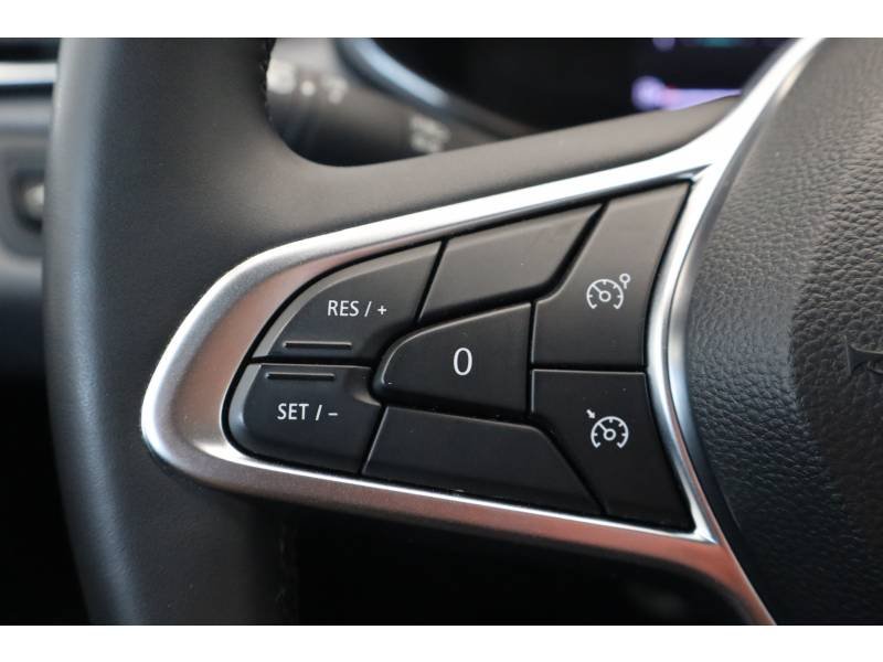 Renault Clio - Photo 24