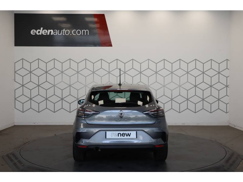 Renault Clio - Photo 4