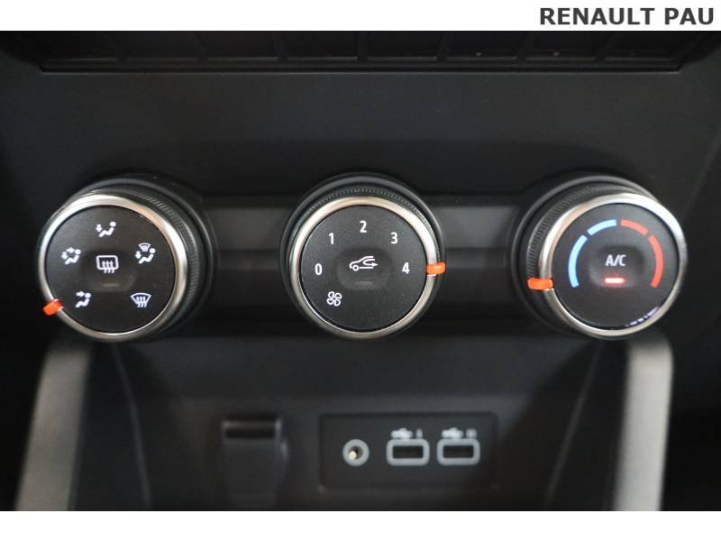 Renault Clio - Photo 23
