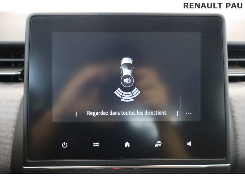Renault Clio - Photo 24