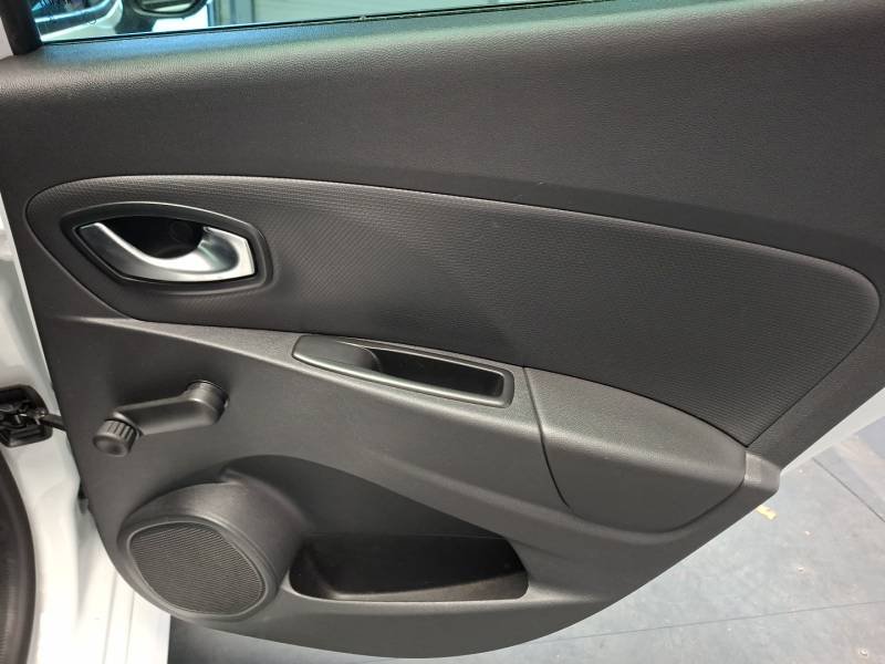 Renault Clio - Photo 20