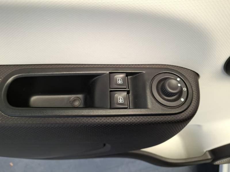 Renault Twingo - Photo 17
