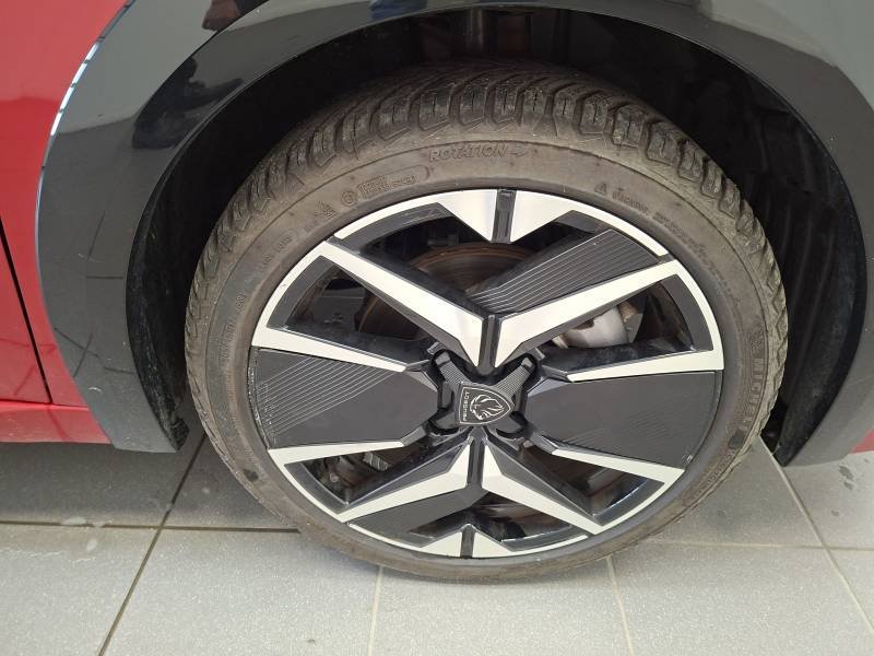 Peugeot 208 - Photo 14