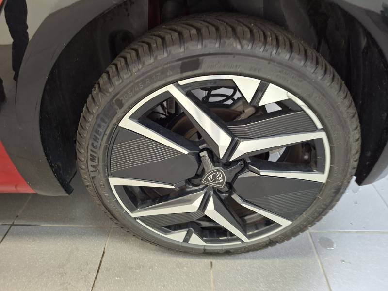 Peugeot 208 - Photo 16