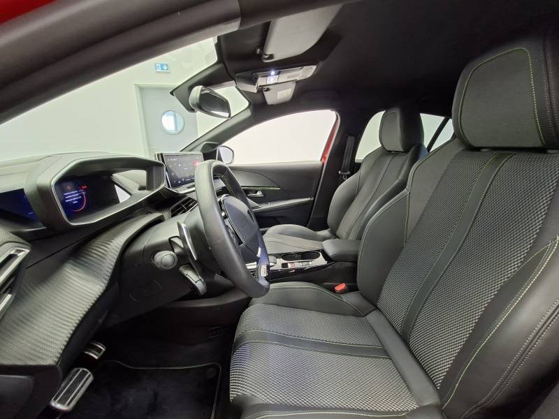 Peugeot 208 - Photo 18