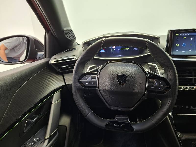 Peugeot 208 - Photo 21