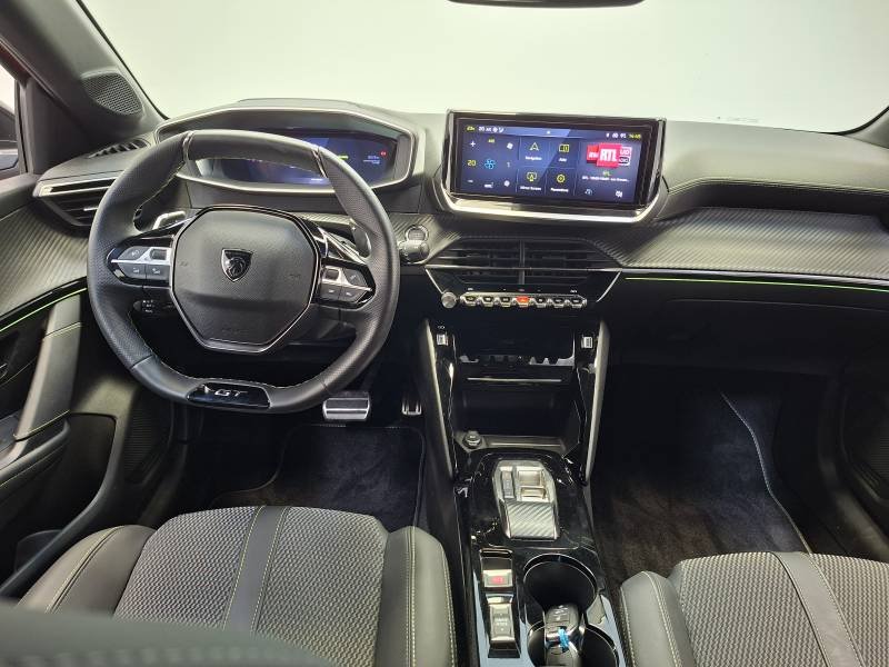 Peugeot 208 - Photo 22