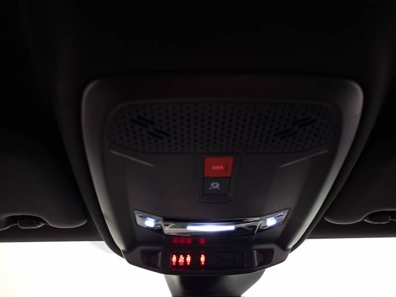 Peugeot 208 - Photo 24