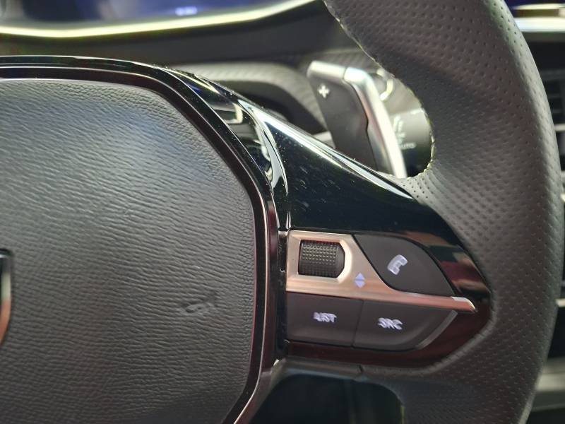 Peugeot 208 - Photo 30