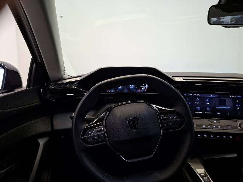 Peugeot 308 - Photo 12