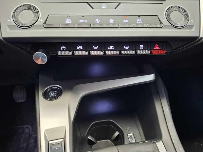 Peugeot 308 - Photo 21