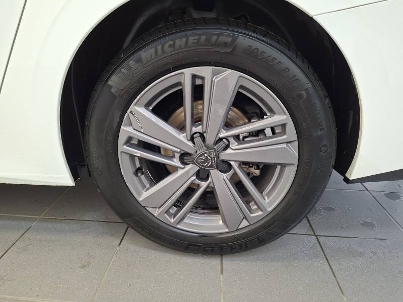 Peugeot 308 - Photo 10