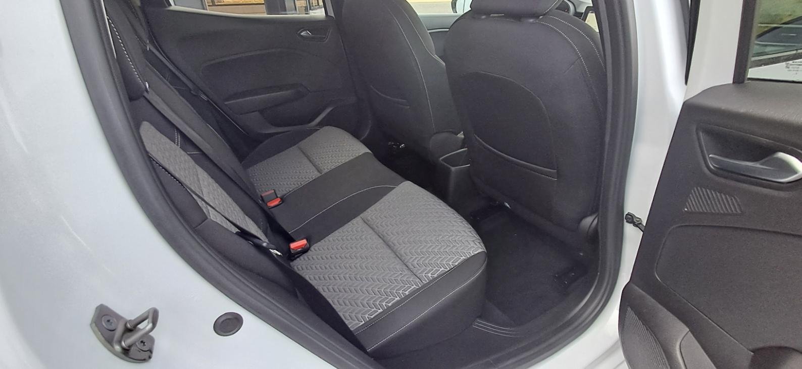Renault Clio - Photo 10