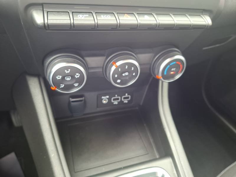 Renault Captur - Photo 37