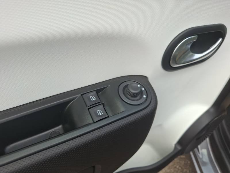 Renault Twingo - Photo 24