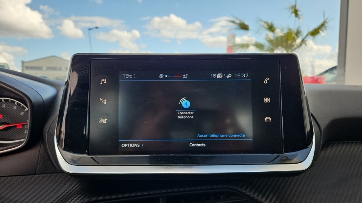 Peugeot 208 - Photo 16