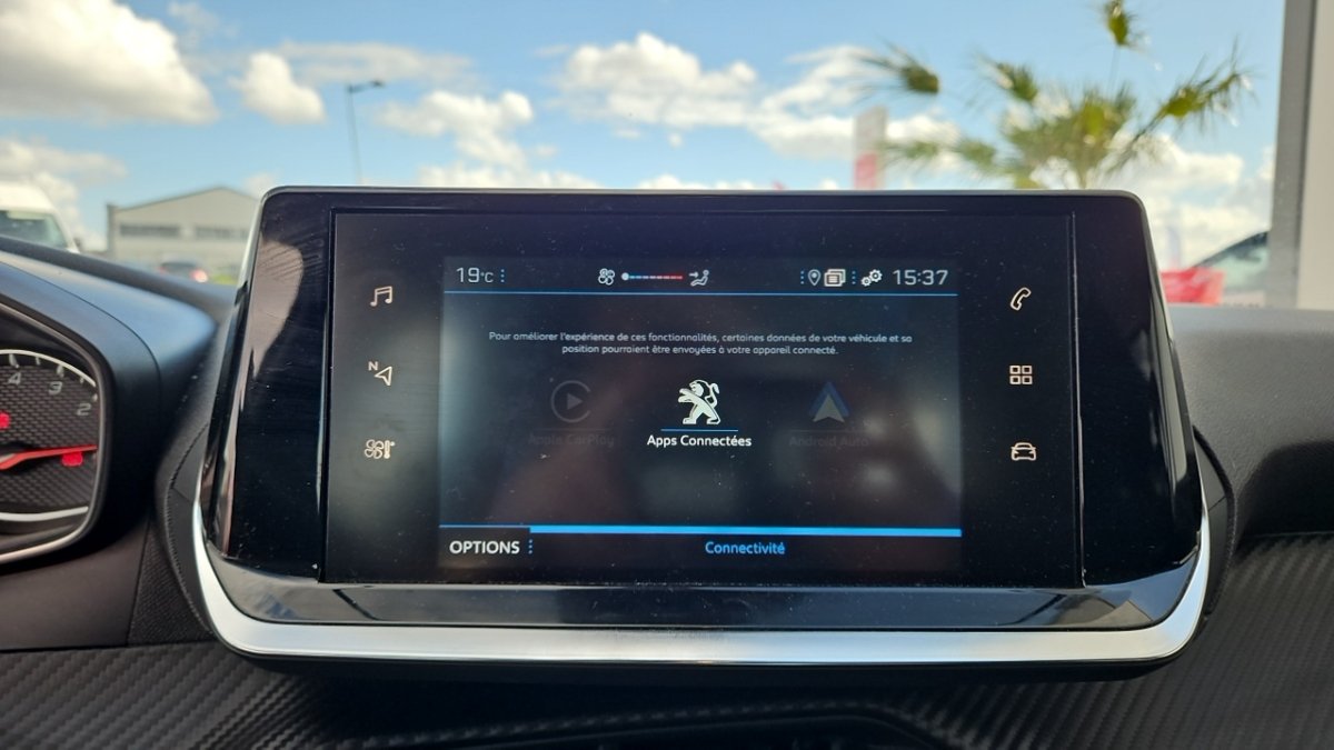 Peugeot 208 - Photo 17
