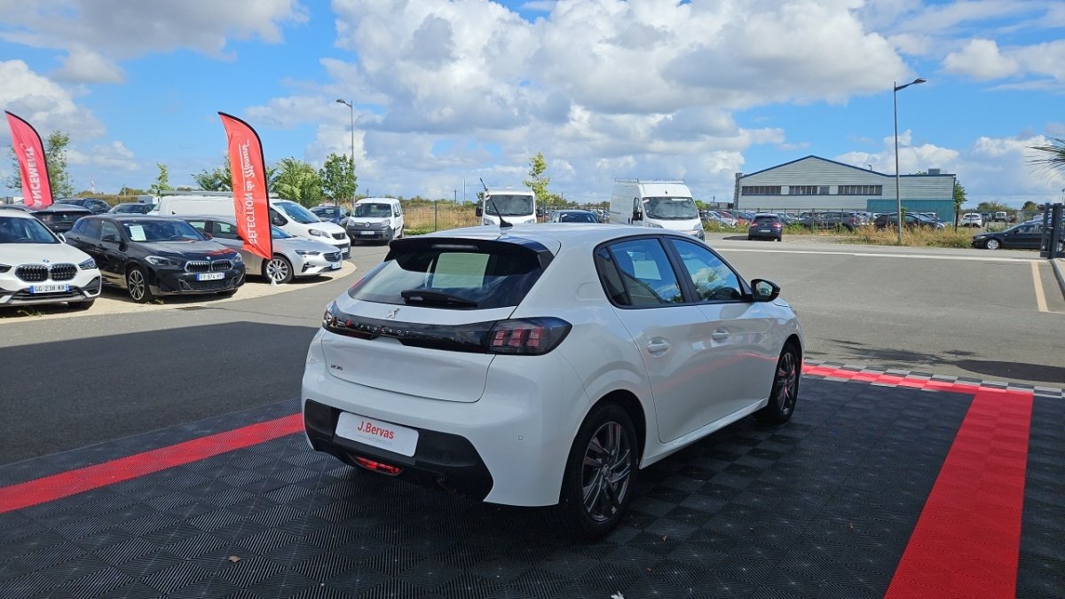 Peugeot 208 - Photo 5
