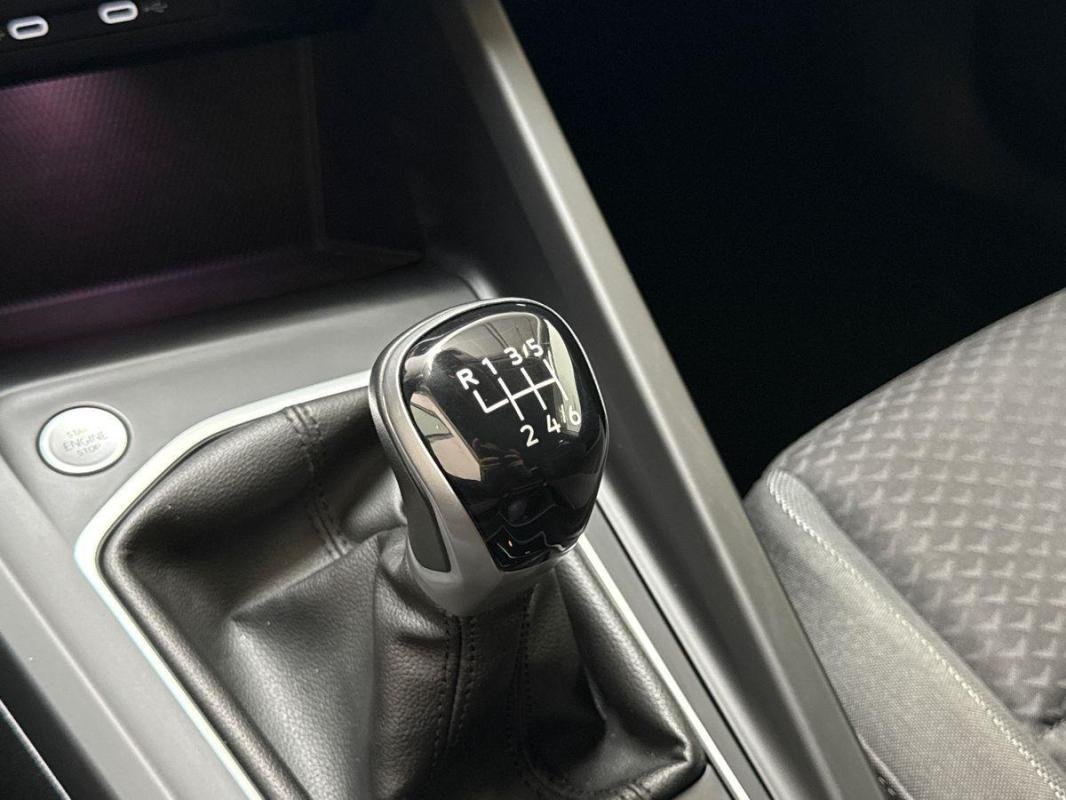 Volkswagen Golf - Photo 11